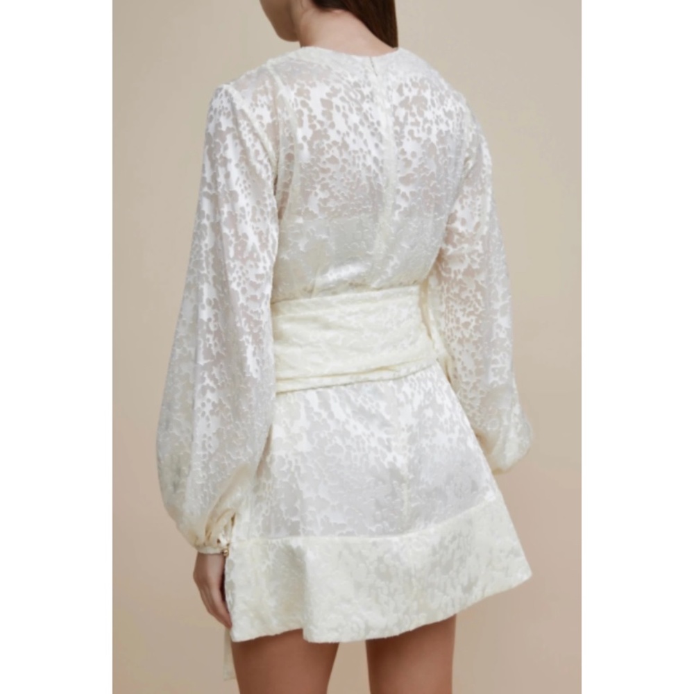 Cream Burling Dress - Picture 3 of 6